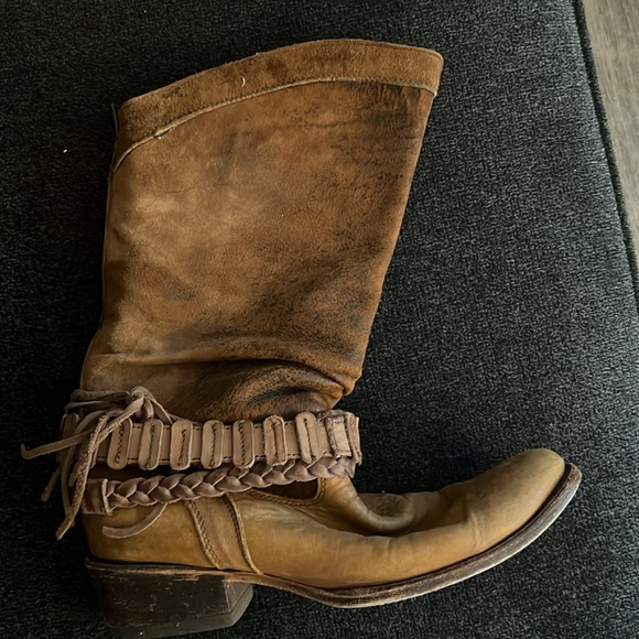 Corral Indie Spirit slouchy boots. - Picture 2 of 3